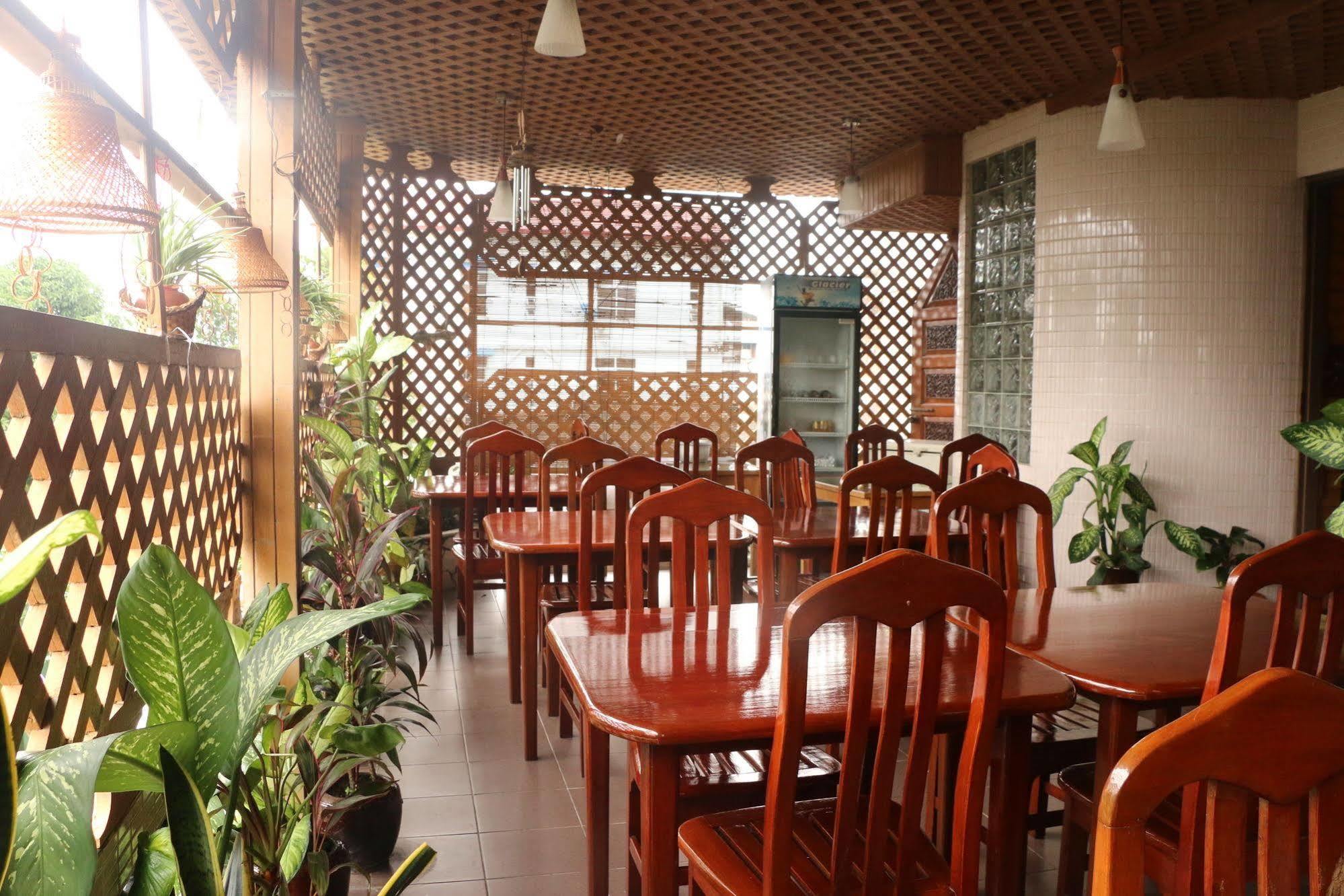 Kaung Lay Inn Yangon Exterior photo